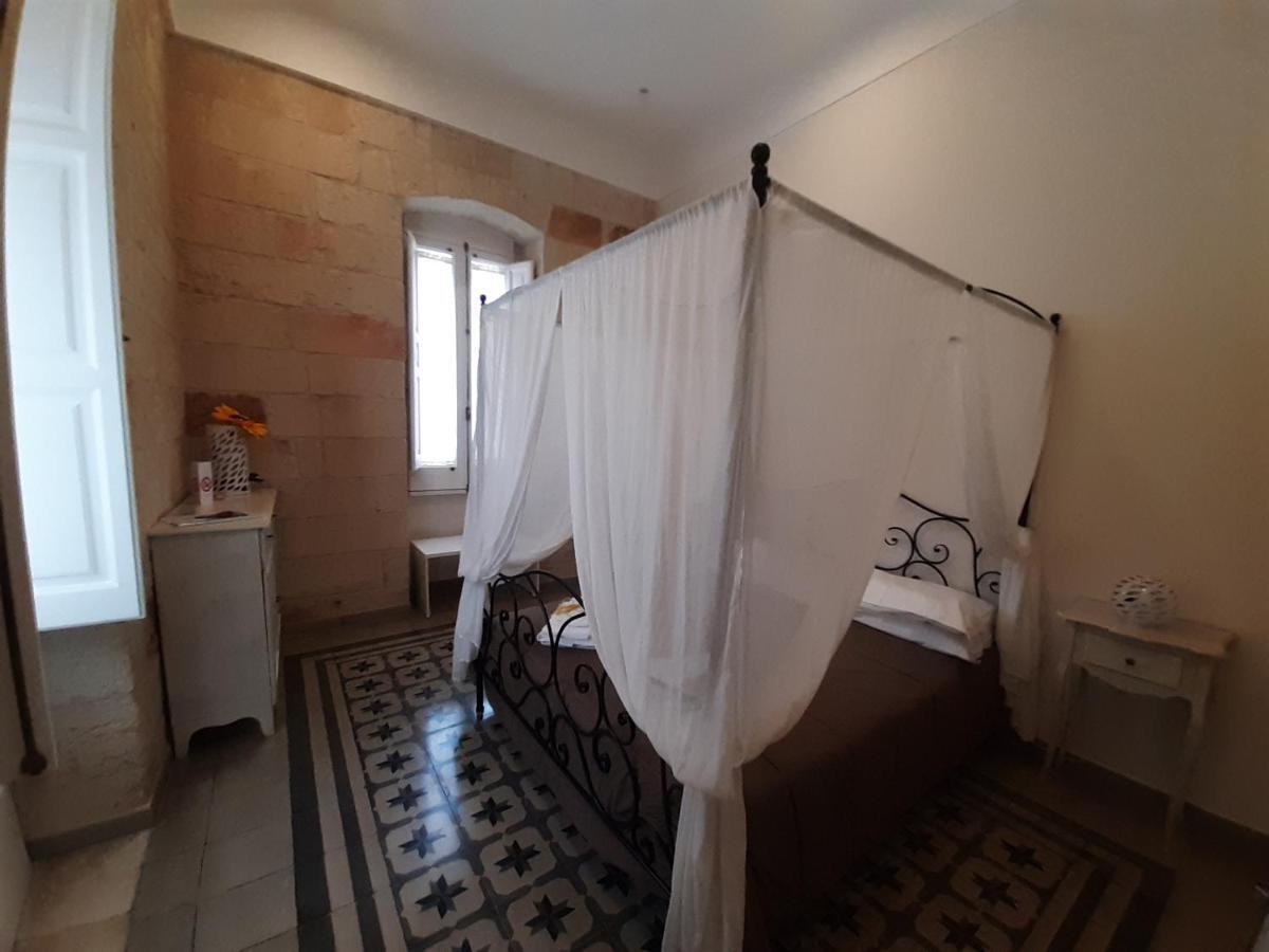 Dimora Girolamo Bed & Breakfast Полиняно а Маре Екстериор снимка